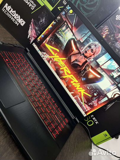 Ноутбук MSI i5 RTX3060