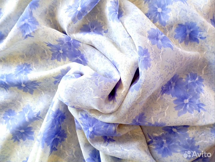 Шифоновая ткань сари