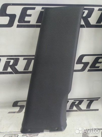 Обшивка центральной стойки Audi S3 8P 2006—2008