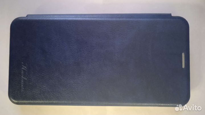 Чехол на телефон