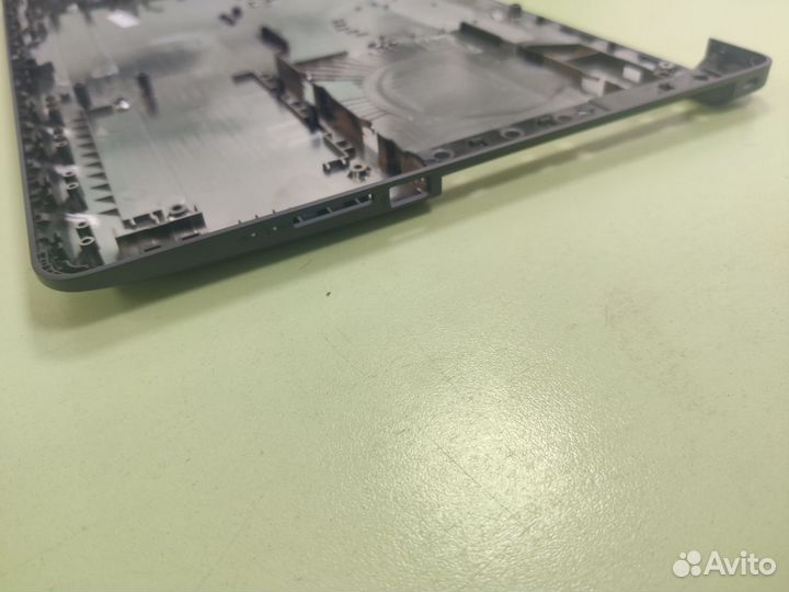 Корпус, поддон для ноутбука HP 17-by 17-ca