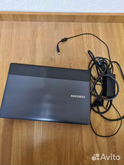Samsung 300e5a