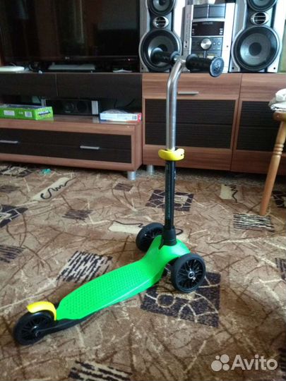 Продам детский самокат