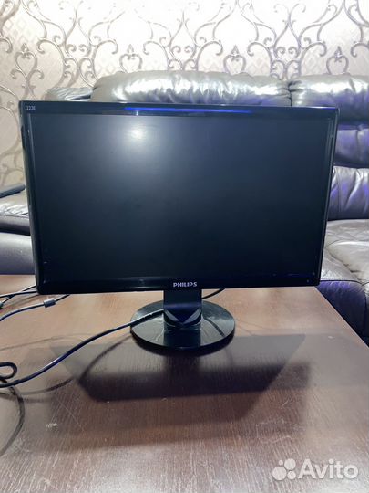 Монитор philips