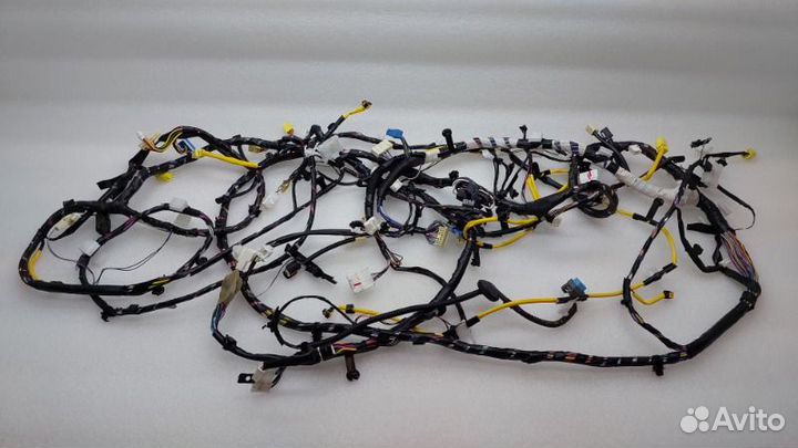 Проводка салона Mitsubishi Outlander GF2W 4B11