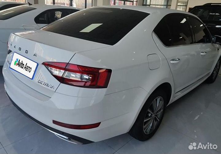 Skoda Octavia 1.6 AT, 2020, 40 100 км