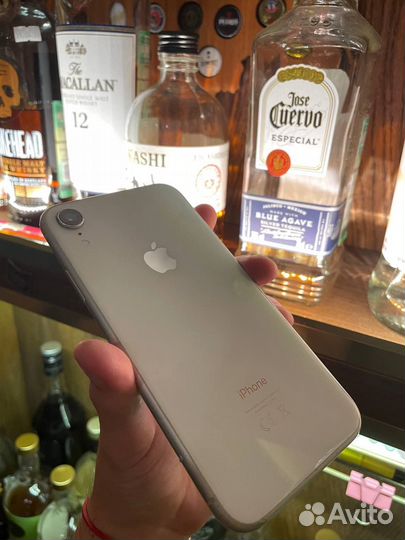 iPhone Xr, 128 ГБ