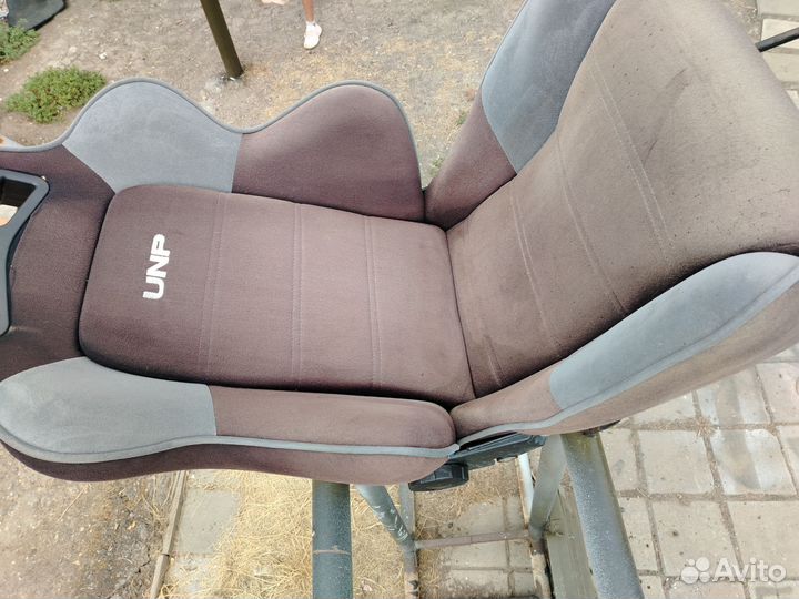 Спортивное сидение ковш