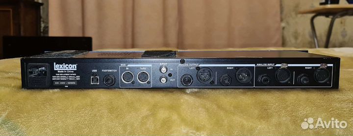 Вокальный процессор Lexicon MX 300