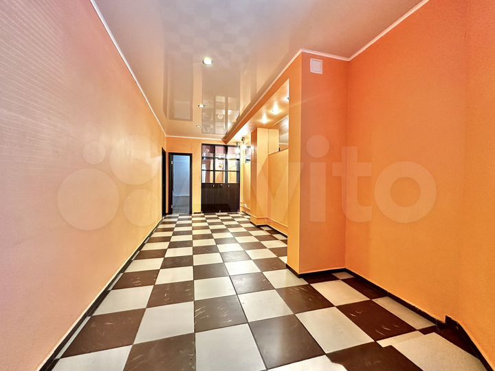 Помещение свободного назначения 100.2 м² (2 входа)