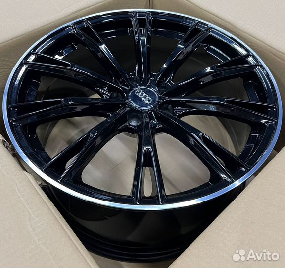 Диски на Audi Ауди Q7 R22