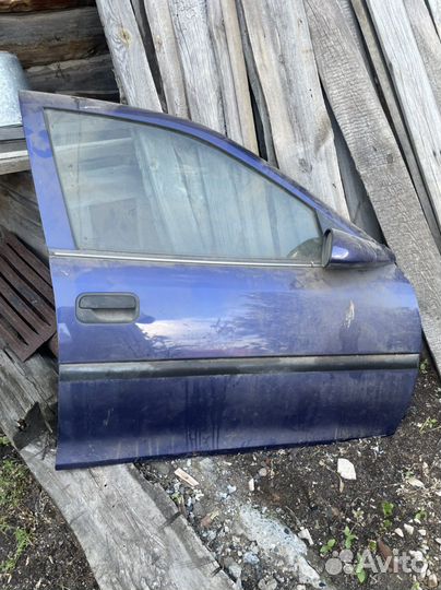 Дверь правая задняя и передняя и крыло opelvectra