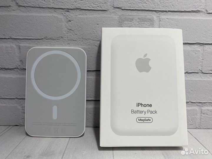 Пауэрбанк Battery pack MagSafe iPhone