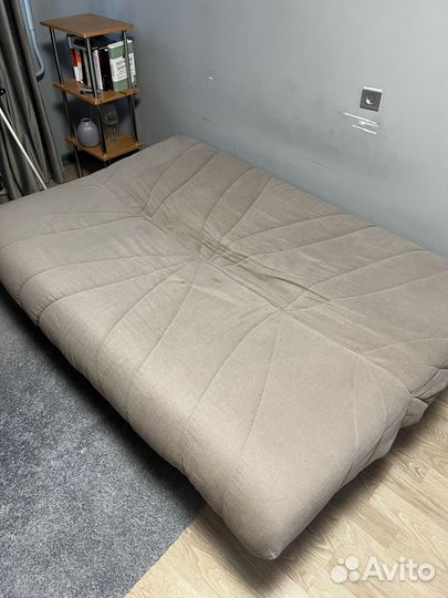 Диван прямой раскладной книжка