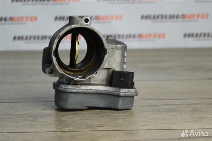 Заслонка дроссельная volkswagen Passat B6 Джетта