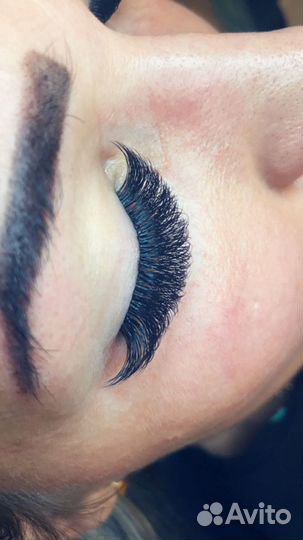 Наращивание ресниц на дому и с выездом на дом