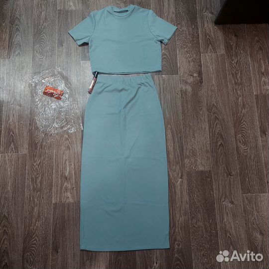 Вязаный костюм женский 42 - 44 зелёный