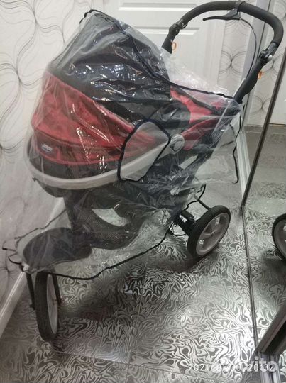 Трехколесная универсальная коляска 3 в 1 Chicco Tr