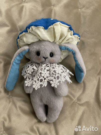 Мягкая игрушка заяц новая