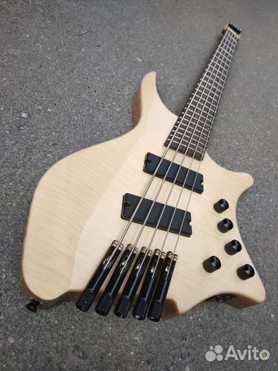 Бас гитара headless 5