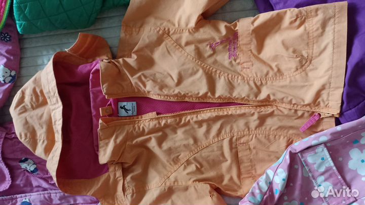 Курточки для девочки, 110-116