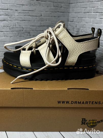 Сандалии Dr Martens оригинал