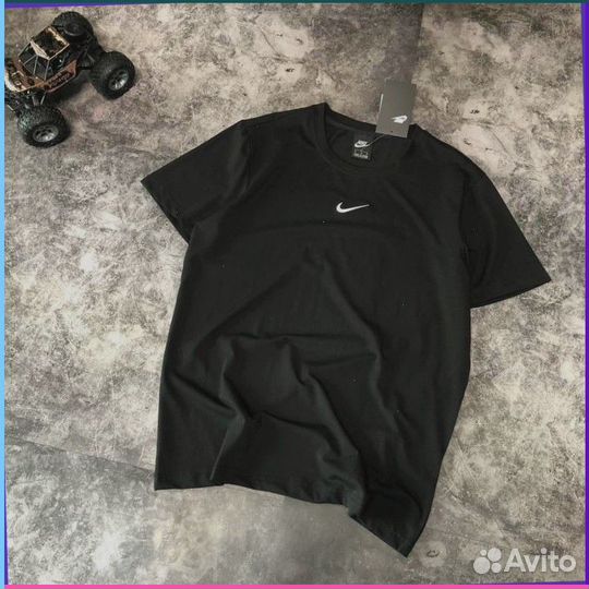 Футболка Nike (Номер артикула: 25637)