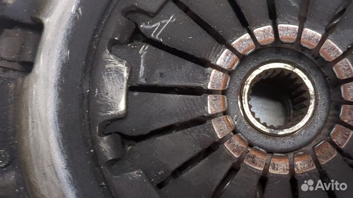 Маховик Mitsubishi Montero Sport / Pajero Sport, 2003