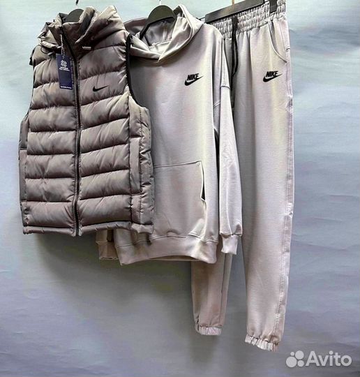 Спортивный костюм Nike с жилеткой