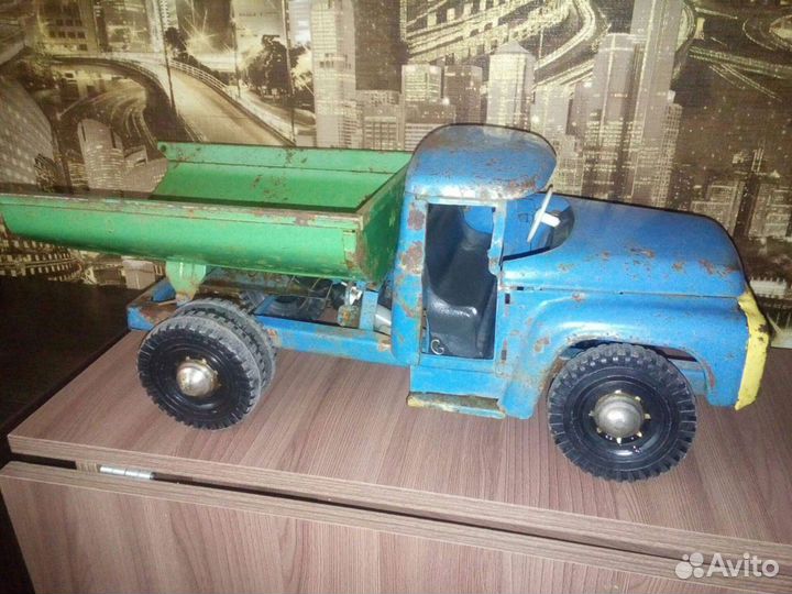 Продам ЗИЛ 130 СССР