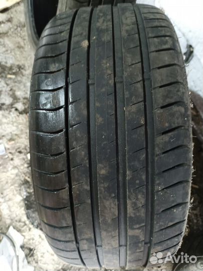 Triangle EffeXSport TH202 235/45 и 235/45