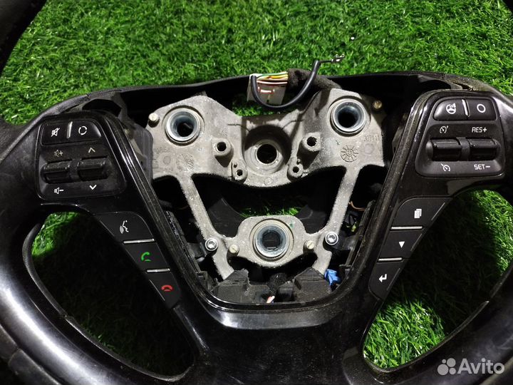 Рулевое Колесо Kia Ceed