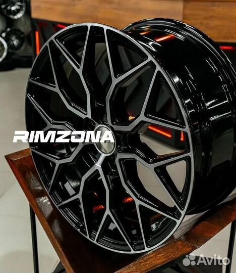 Литые диски в стиле vossen R20 5x114.3 ave