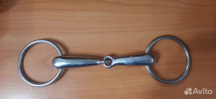 Амуниция для лошади