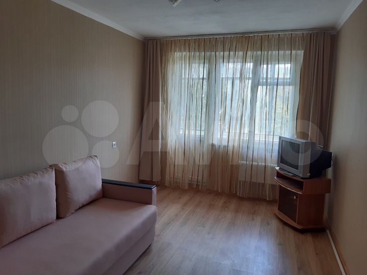 1-к. квартира, 32 м², 3/5 эт.