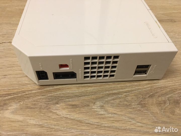 Игровая приставка Nintendo Wii