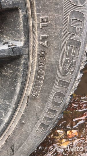 Bridgestone Blizzak VRX 245/50 R18 100Q