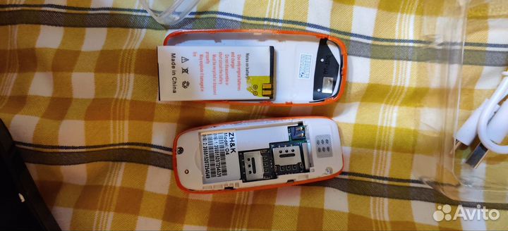 Mini Nokia m10