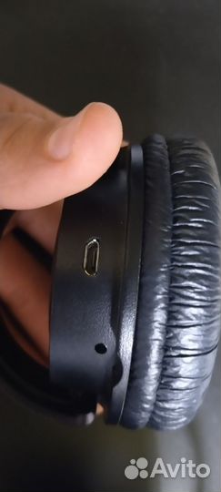 Беспроводные наушники JBL T450BT