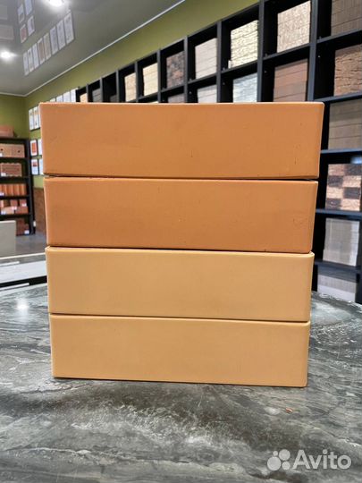 Кирпич облицовочный персик скала жкз