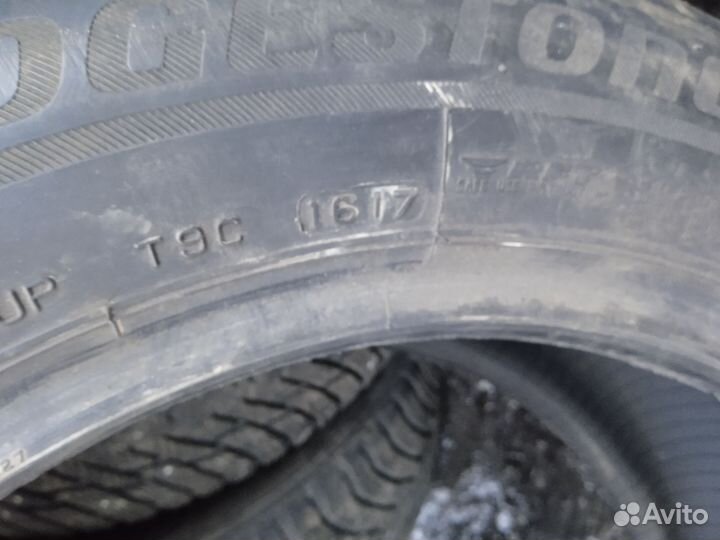 Bridgestone Blizzak LM-001 225/55 R17