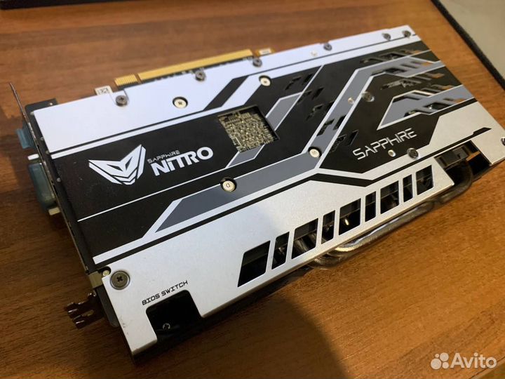 Sapphire Nitro RX 570 8gb