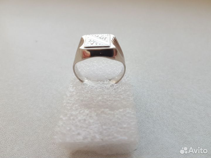 Печатка, перстень, кольцо. Серебро 925 пр. 5,64 гр