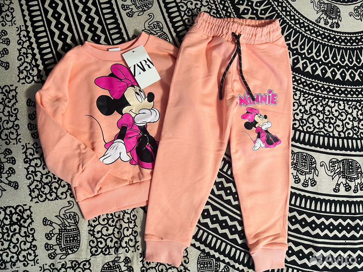 Костюмы zara