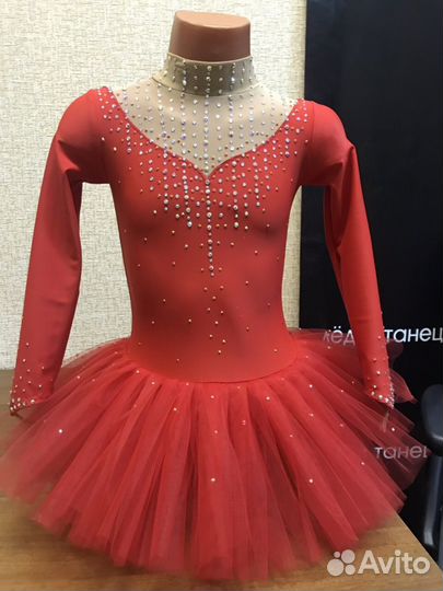 Платье для фигурного катания 110