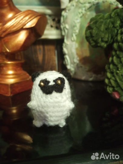 Вязаный брелок