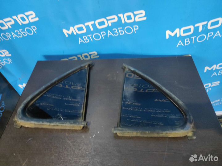 Стекло двери глухое Kia Sorento 1