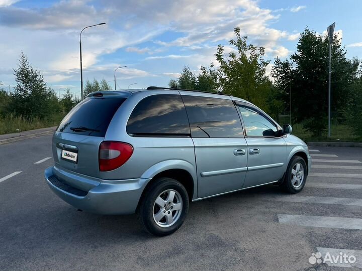 Chrysler Town & Country 3.3 AT, 2005, 198 000 км