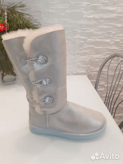 Продам Угги