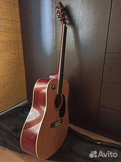 Акустическая гитара zircon